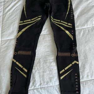 Alo yoga leggings